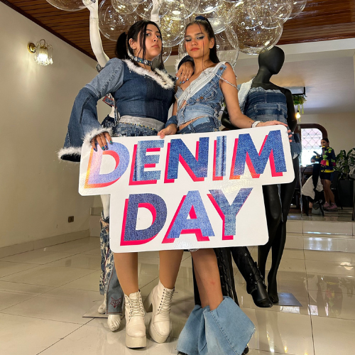 Estudiantes en el Denim day. Cochabamba.