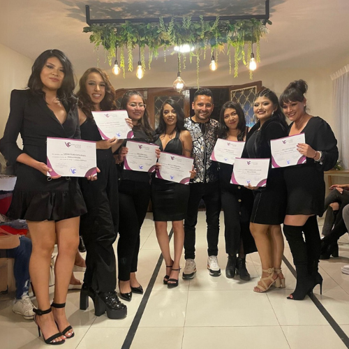 Estudiantes egresadas. Cochabamba.